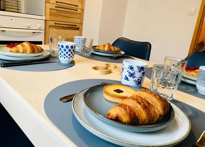 Au Des Oiseaux Migrateurs شقة