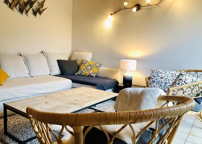 Au Des Oiseaux Migrateurs شقة