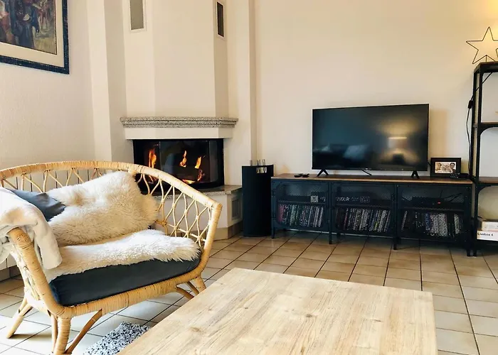 Au Des Oiseaux Migrateurs * جوراردُميه